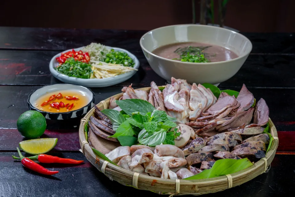 Gà nướng trên vỉ